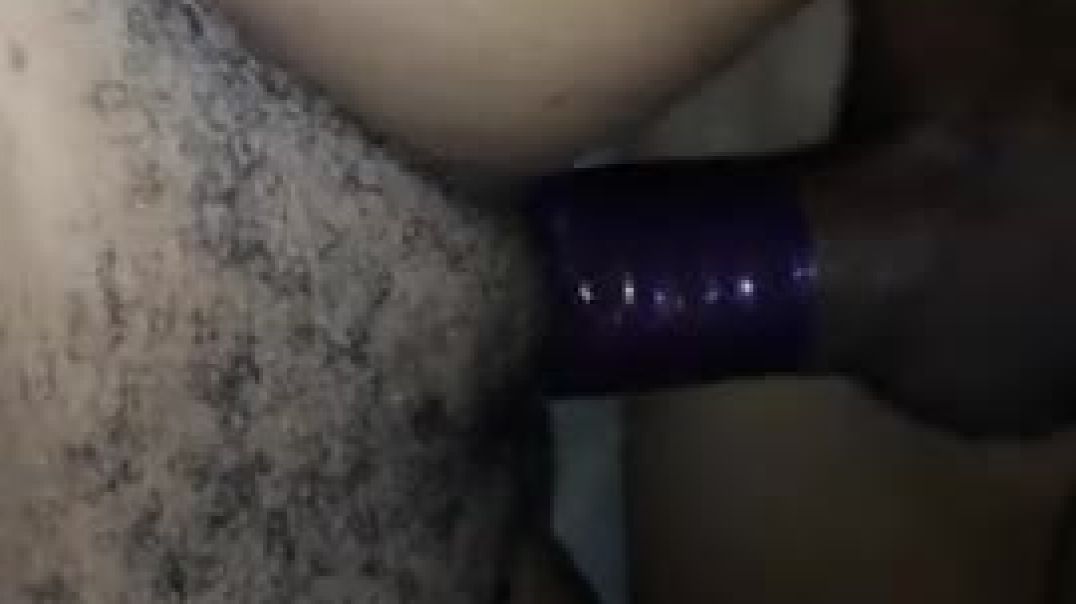 ⁣Fucking a fan creampie
