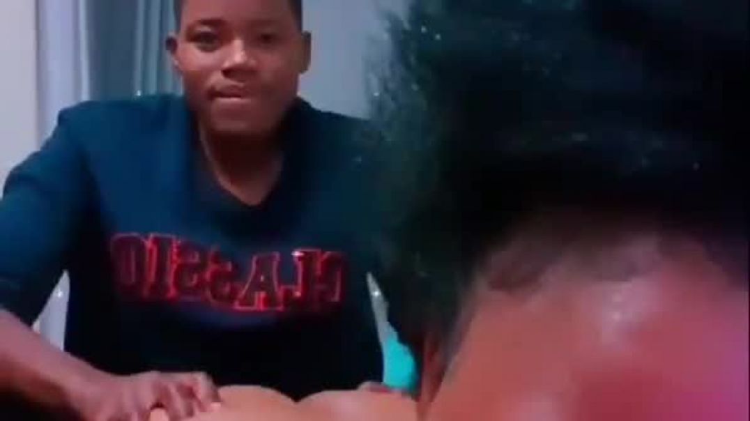 ⁣mzansi-porn-videos_instagram-live-bubble-butt-massage