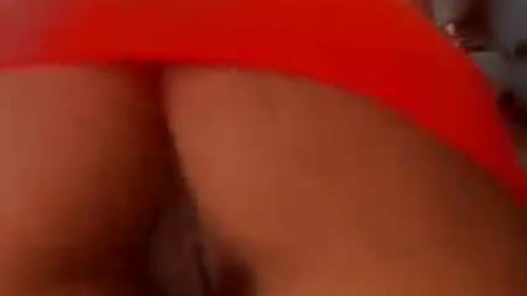 Mathapelo_mini-skirt-pussy (1)
