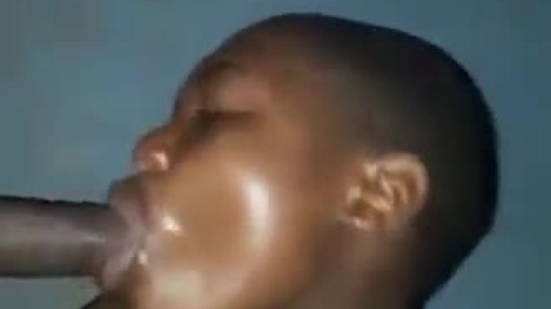 Mzansi teen taking big_cock
