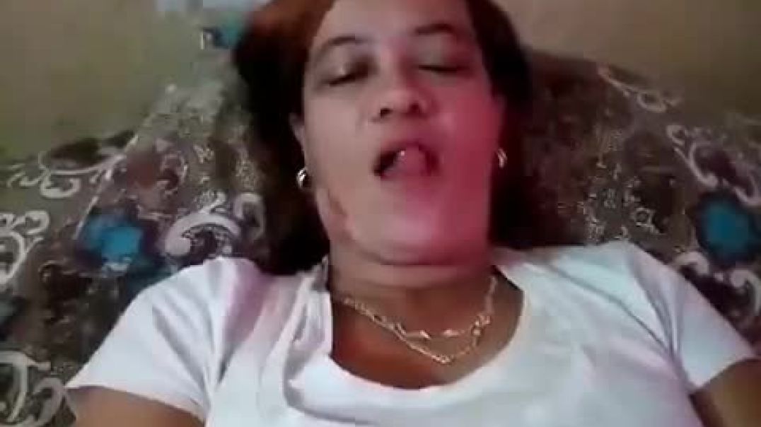 Coloured Milf