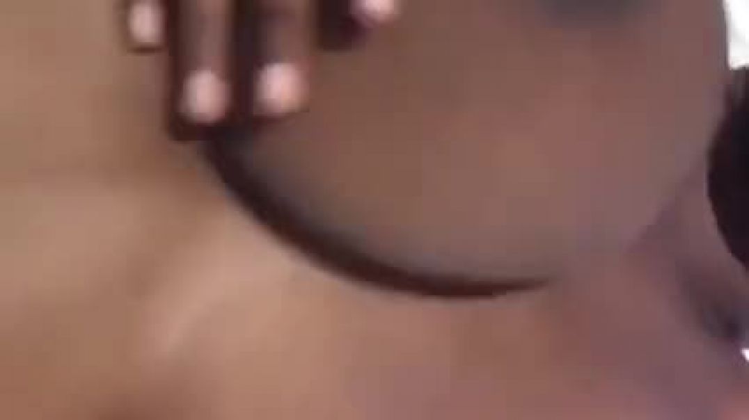 ⁣Slim Busty 4