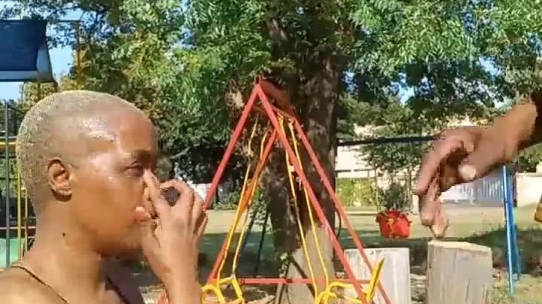 Lilpuddingbowls Fucked at the Public Park Part 1