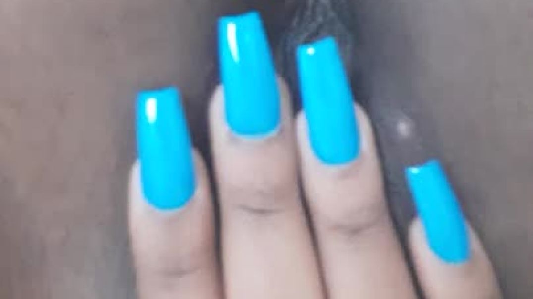 blue nails, clean pussy