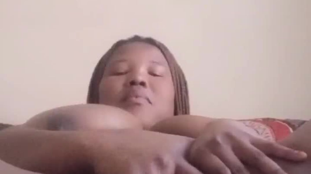 Mantombi9