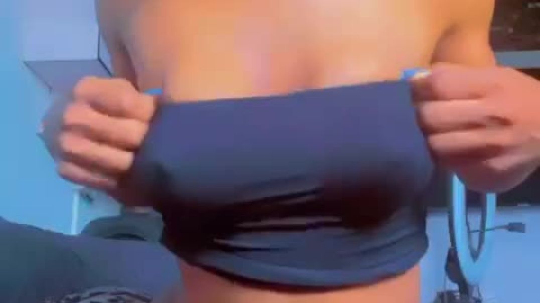 ⁣Fucken hot 🔥