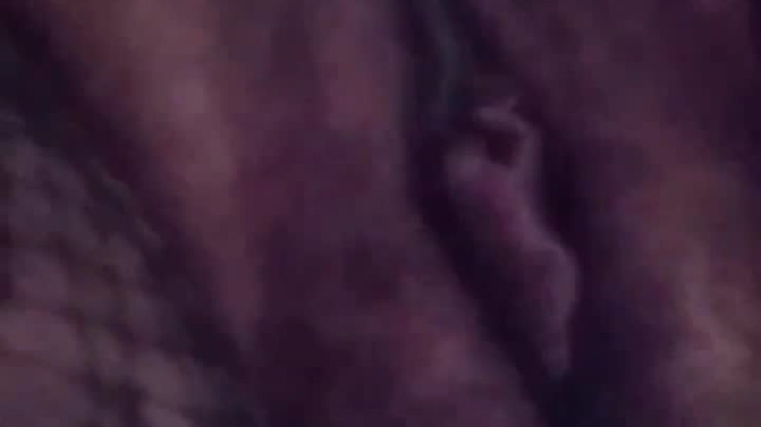 Sexy queen getting pounded