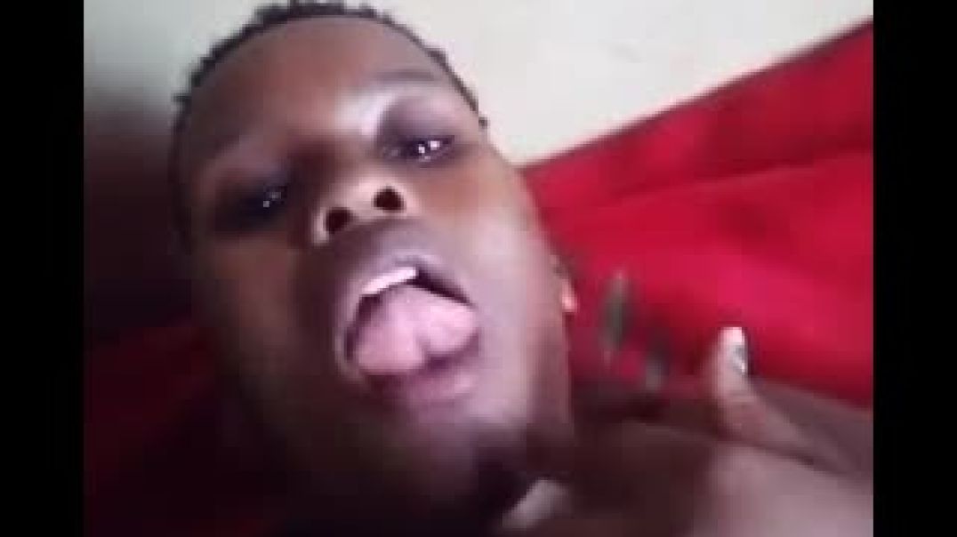 ⁣Botswana Fat Pussy Leak