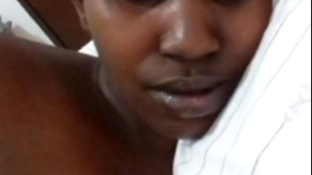 Rwandese bitch missing her dick