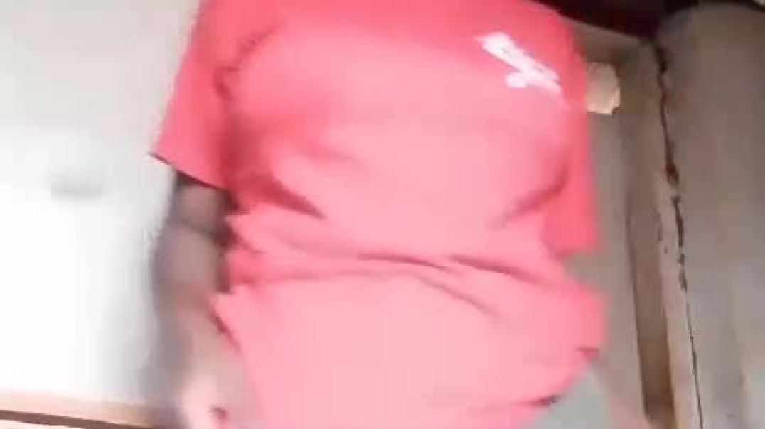 ⁣Show off