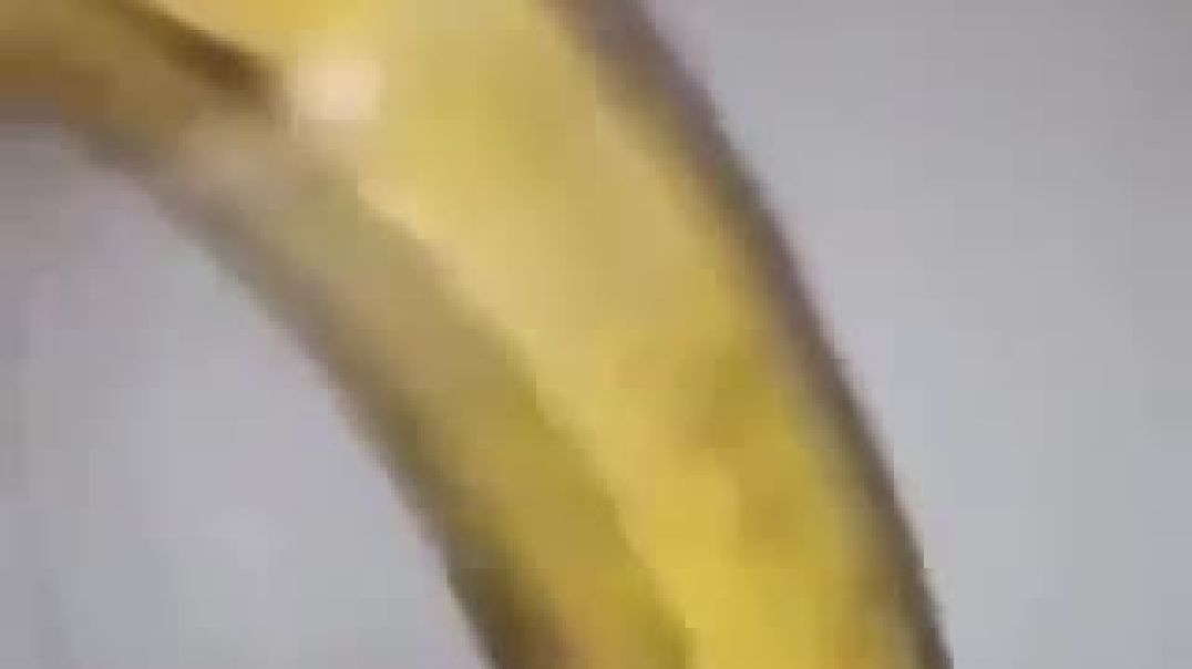 ⁣Banana masturbation