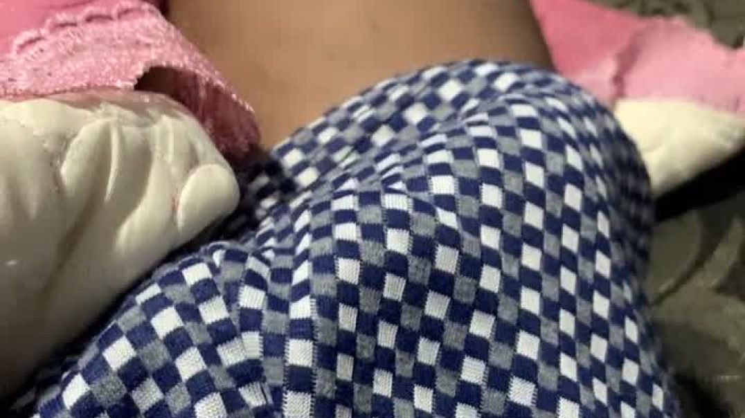 ⁣Black dick teasing