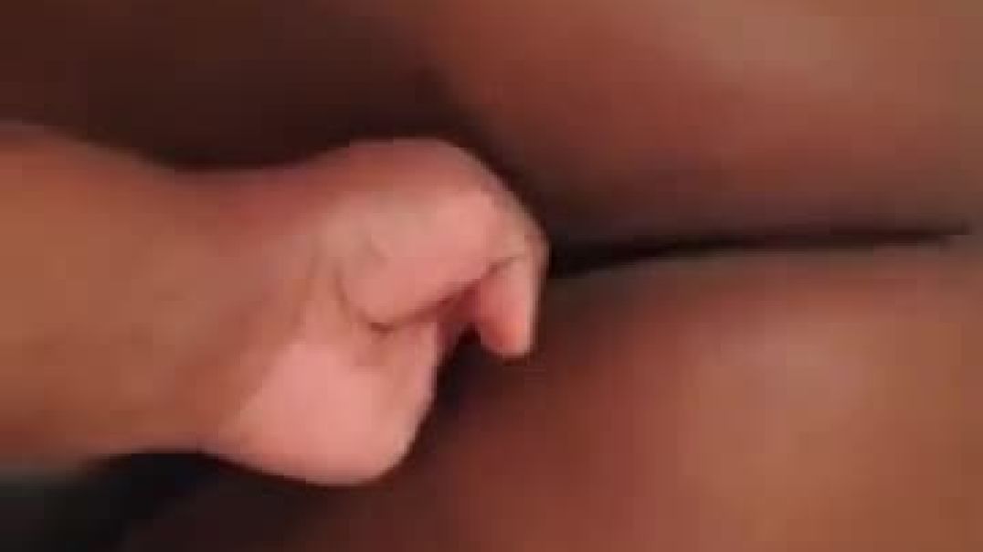 ⁣Sexy Kasi bbw twerking in the nude
