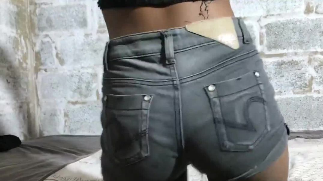 ⁣Fooling Around with 18 Year Old Teen- South African Missionary