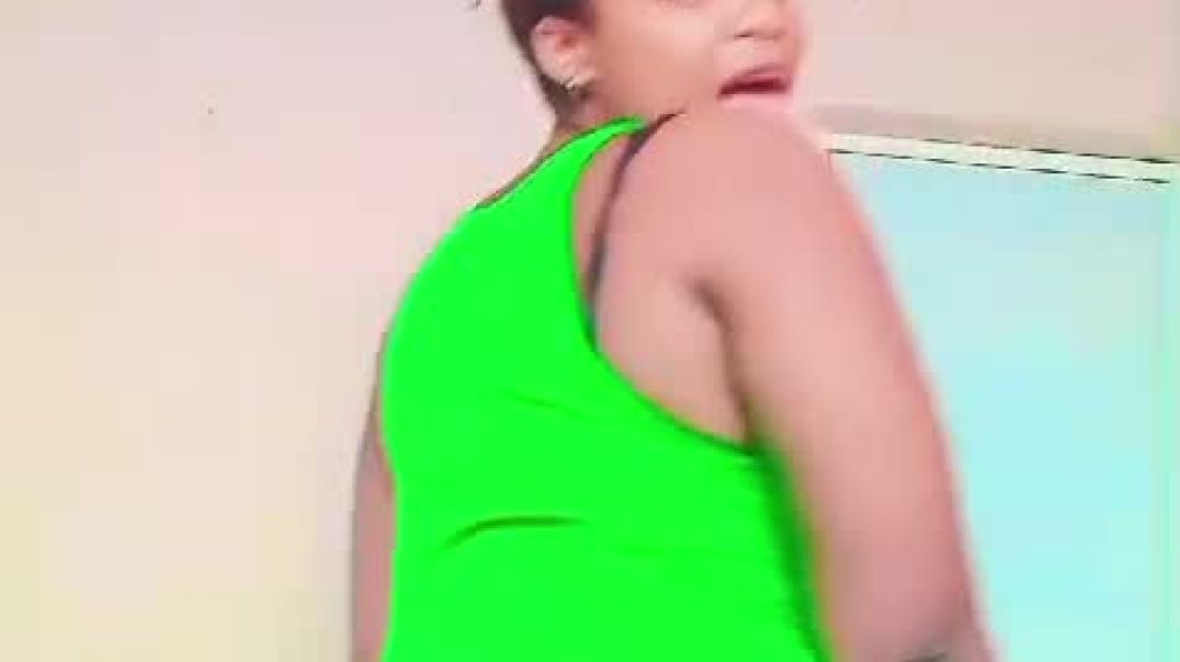 ⁣Pussy from rural village
