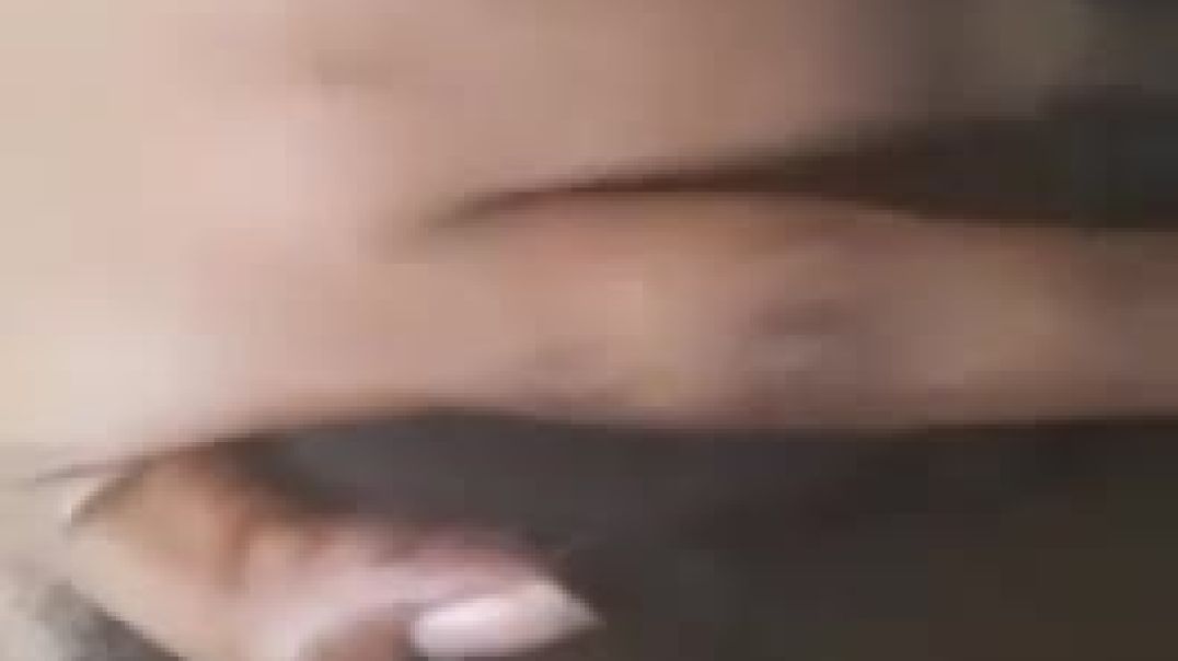 ⁣Ebony teen with Hairy Pussy does Masturbation