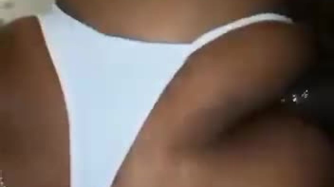 Fucking her anus