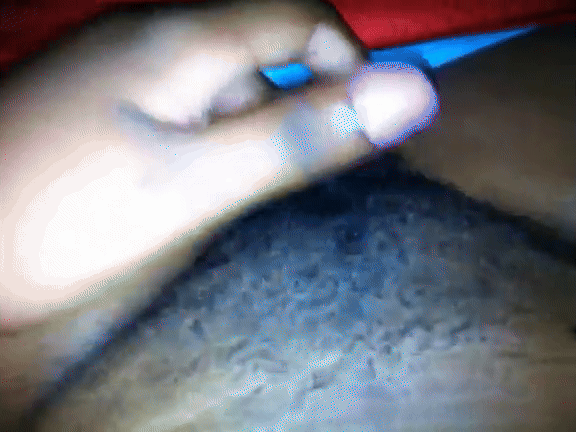 ⁣showing how wet her pussy is