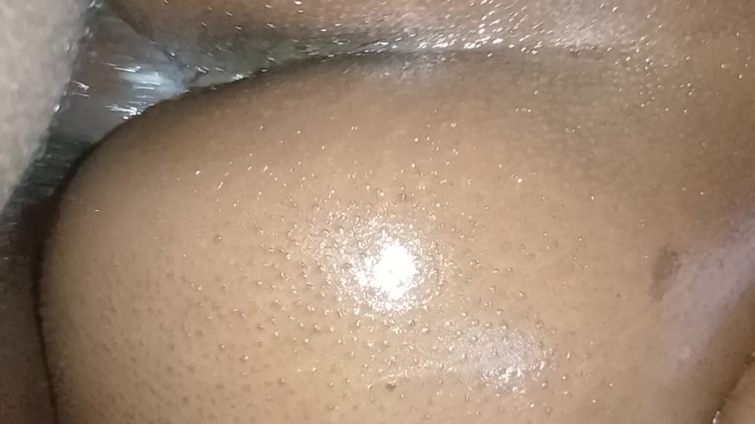 ⁣Part 2 of my 2k girl with a big ass. I have nutted in her