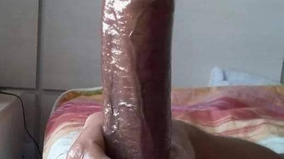 She stretched  her pussy for  big cocl