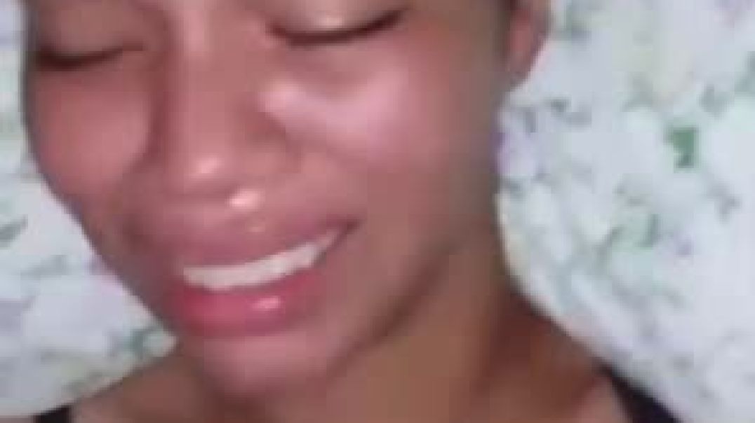 ⁣Too much dick can't handle it crying colourd