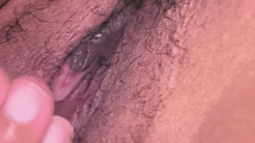 ⁣Pussy Fingering