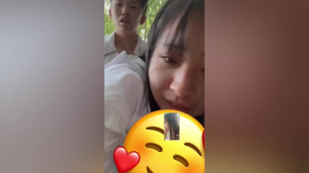 ⁣Indonesian two teens students fucking